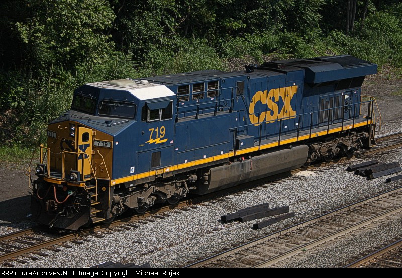 CSX 719